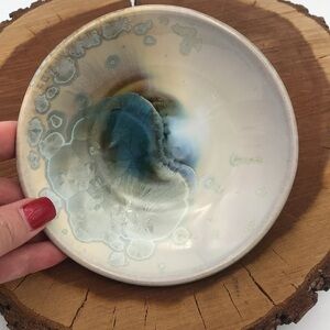 Bill Campbell Signed Studio Art Pottery Flambeaux‎ Glaze Iridescent Trinket Dish